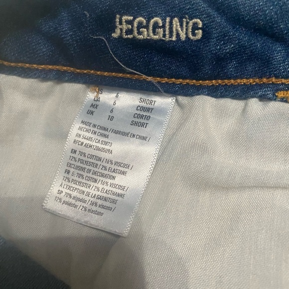 American Eagle Outfitters Super Stretch denim Jegging size 6 short - Picture 7 of 7